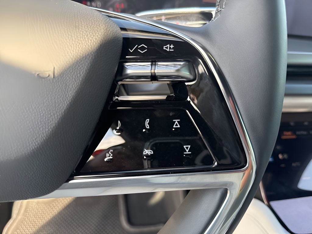New 2026 Cadillac Vistiq Luxury image 22