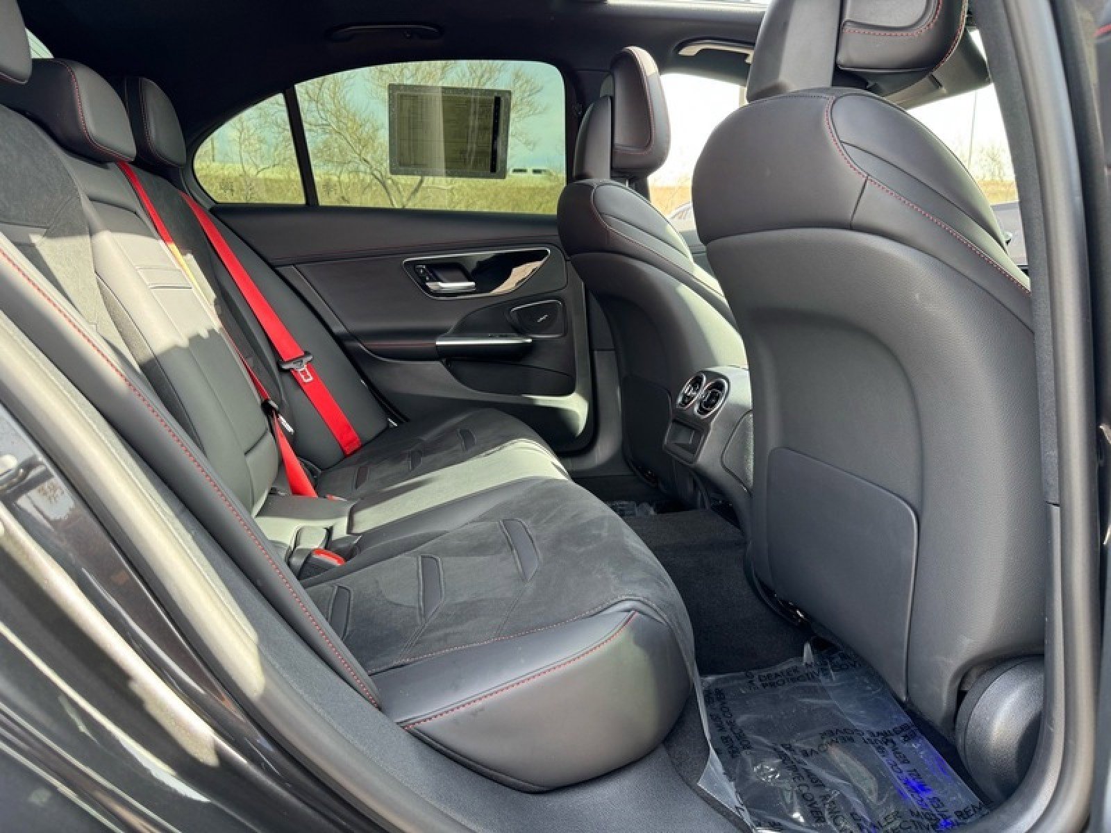 Certified 2025 Mercedes-Benz C 43 AMG 4MATIC Sedan w/ AMG Night Package Plus image 23