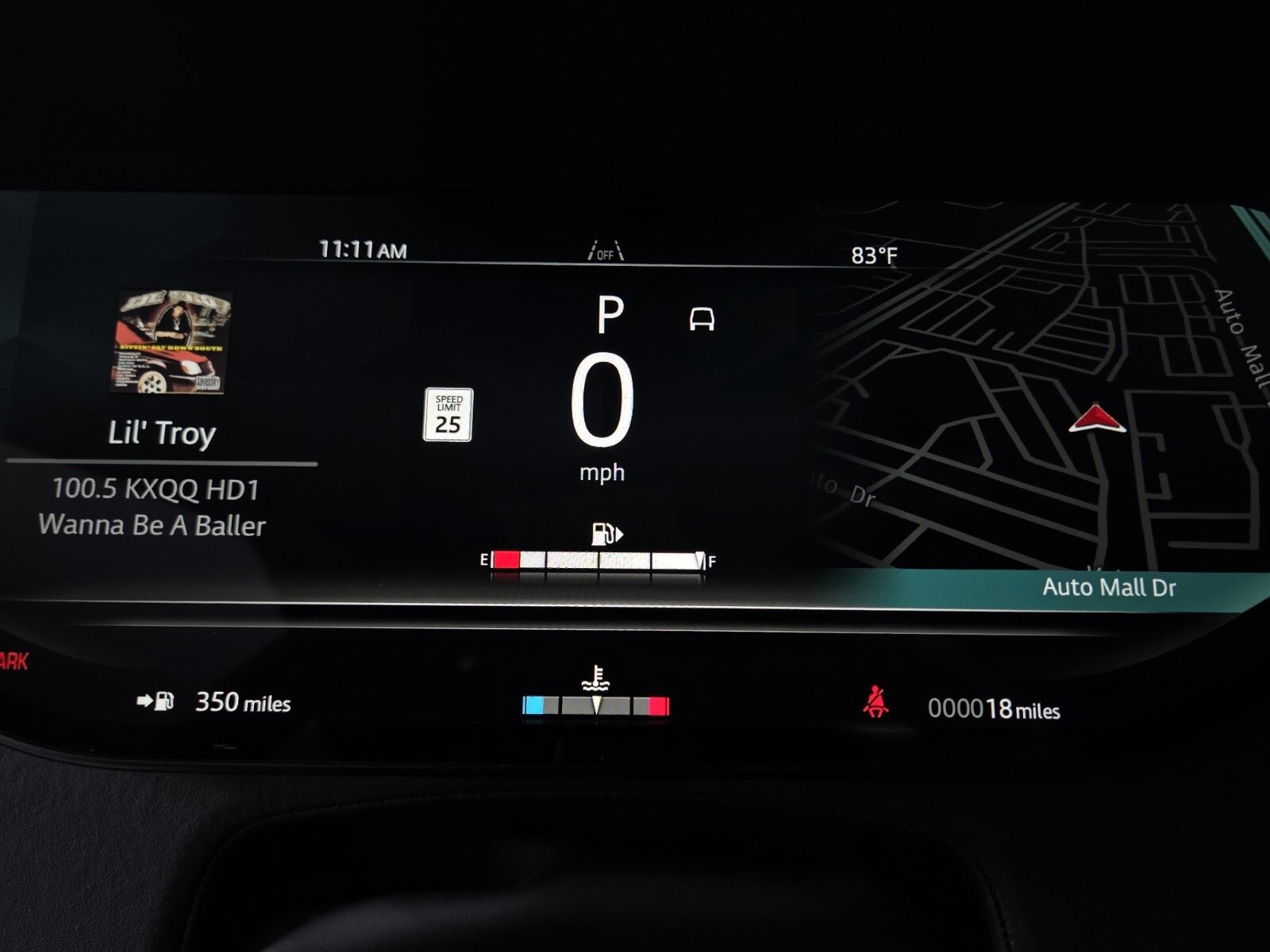 New 2025 Land Rover Range Rover Long Wheelbase SE image 33