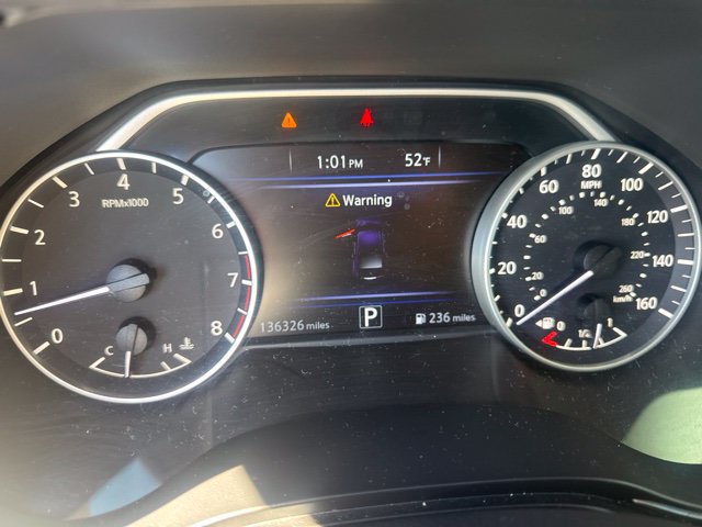 Used 2017 Nissan Maxima 3.5 SV FWD image 3