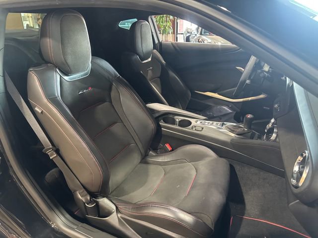 Used 2021 Chevrolet Camaro ZL1 image 27