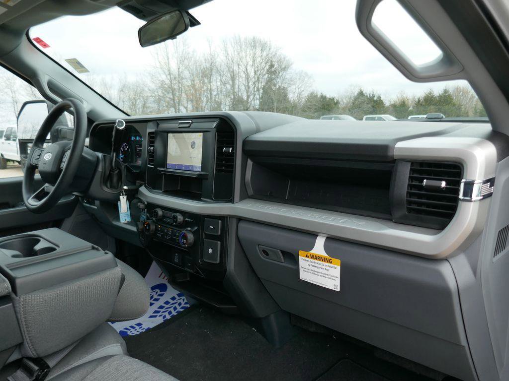 New 2026 Ford F250 XL image 12