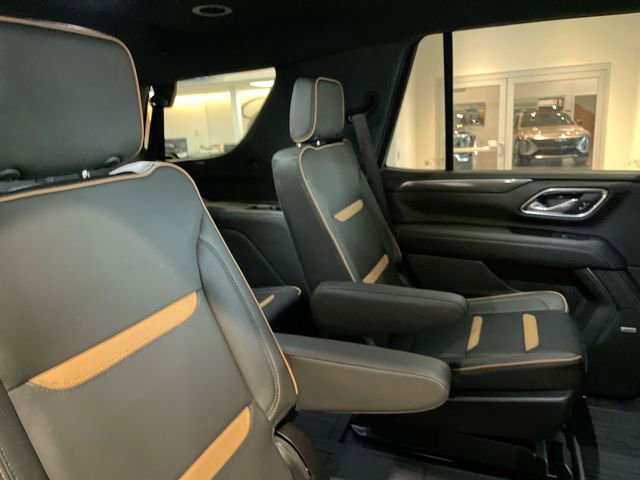 Used 2024 GMC Yukon AT4 w/ LPO, Floor Liner Package AWD/4WD image 15