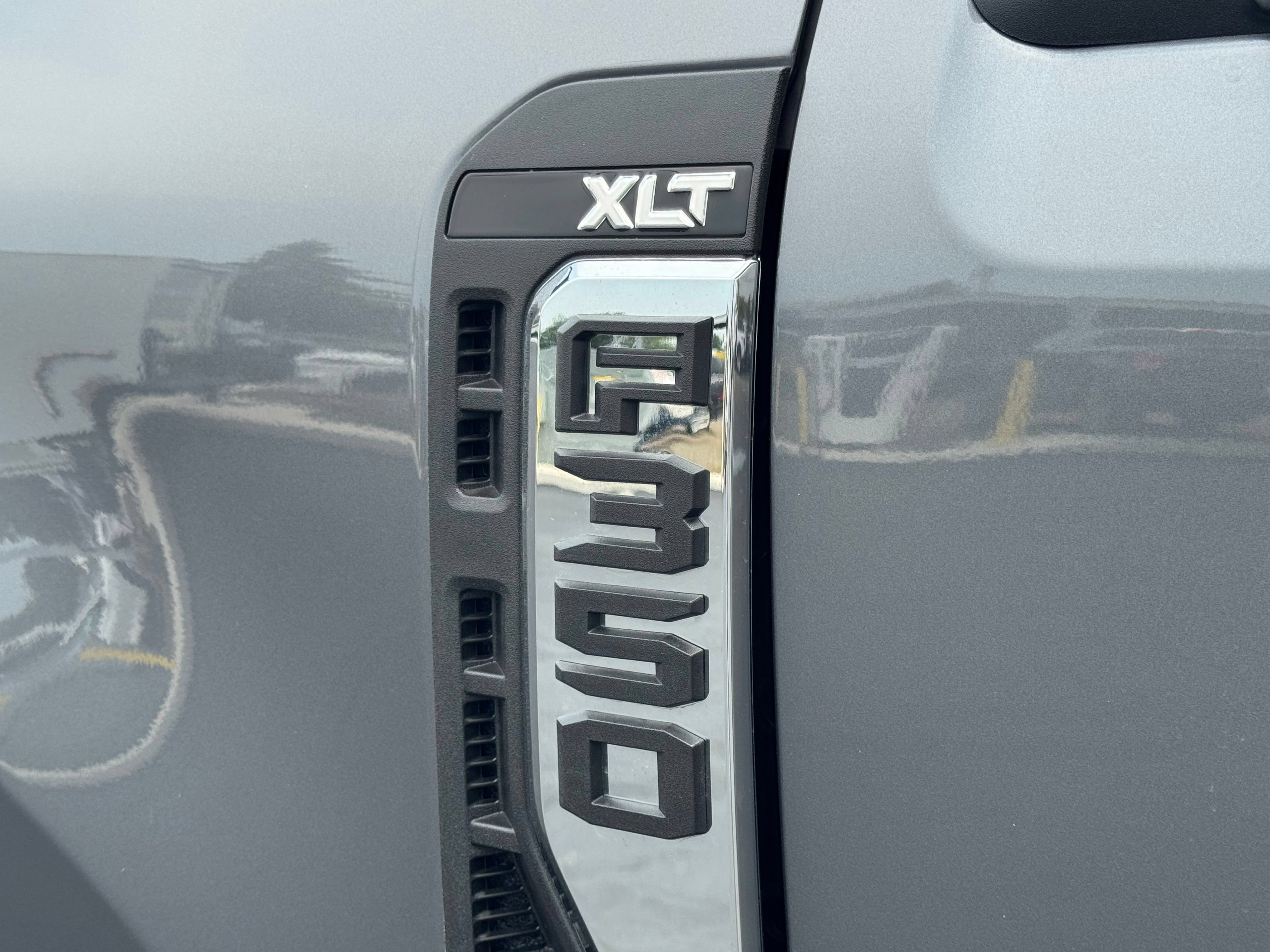 Used 2024 Ford F350 XLT AWD/4WD image 51