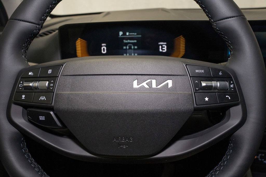 New 2026 Kia Sportage LX image 17