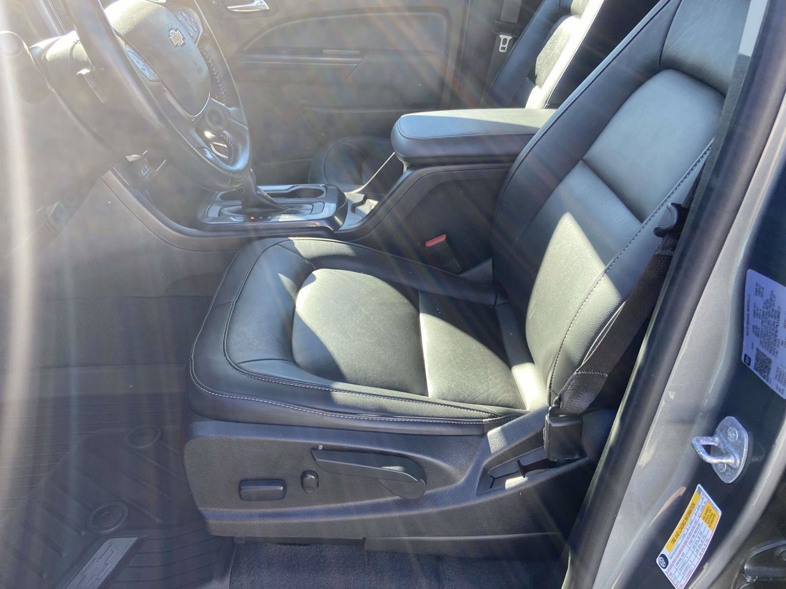 Used 2022 Chevrolet Colorado Z71 image 4