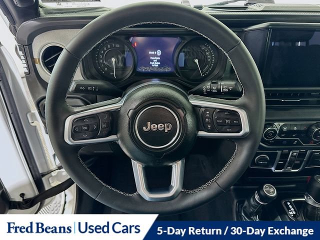 Used 2025 Jeep Wrangler Unlimited Sahara image 12