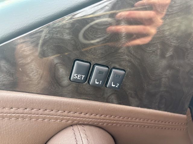 Used 2023 Nissan Armada Platinum w/ Captain's Chairs Package image 28