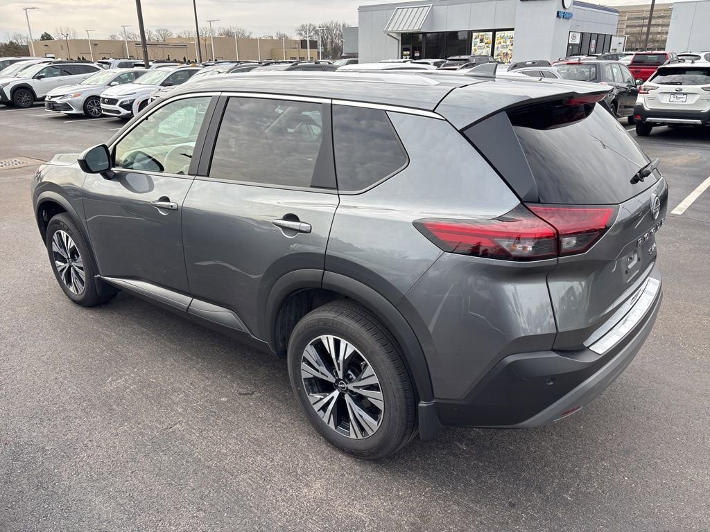 Used 2023 Nissan Rogue SV w/ SV Premium B Package AWD/4WD image 5