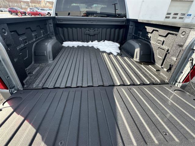 New 2026 Chevrolet Silverado 1500 Custom Trail Boss w/ Dark Appearance Package image 5