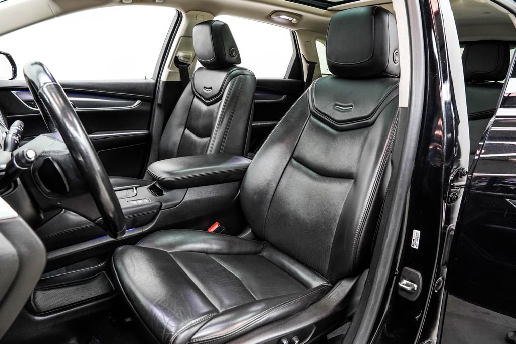 Used 2019 Cadillac XT5 Premium Luxury image 15