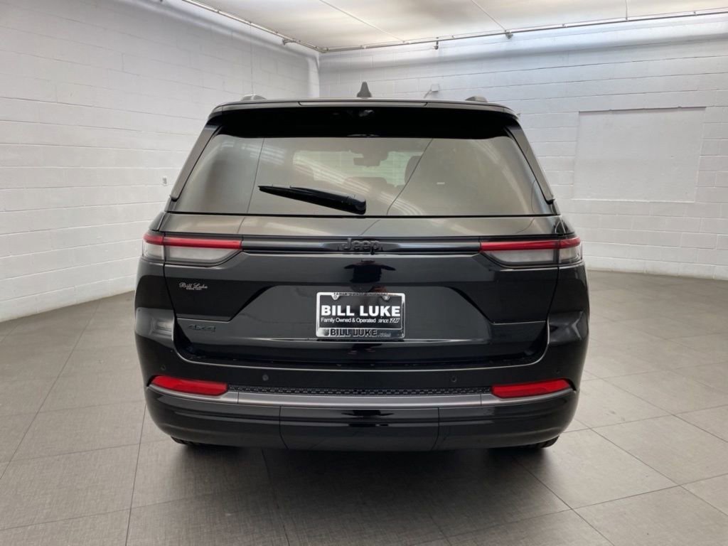 New 2026 Jeep Grand Cherokee Limited image 4