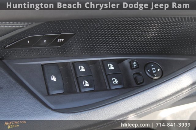 Used 2024 BMW 430i Convertible image 12