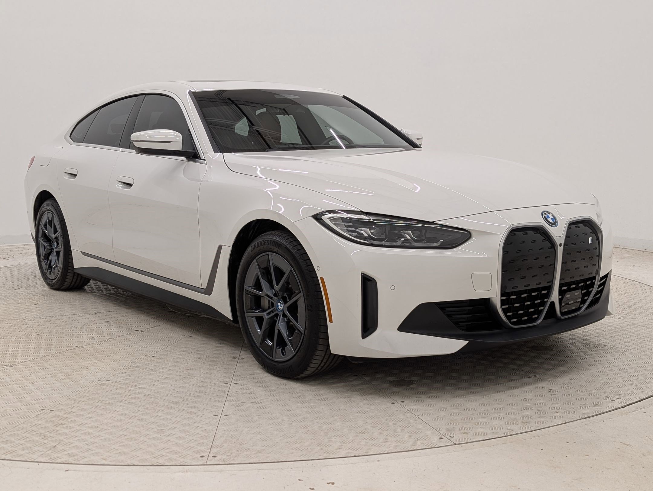 Certified 2023 BMW i4 eDrive35 image 7