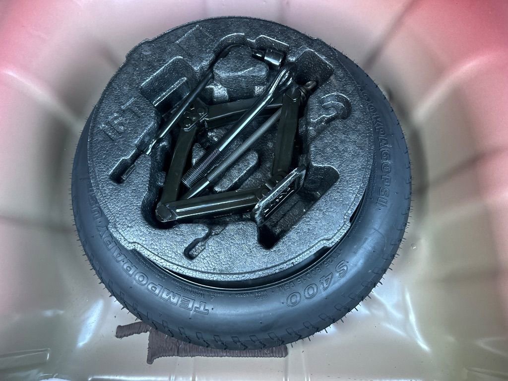 Used 2024 Hyundai Elantra SE image 40