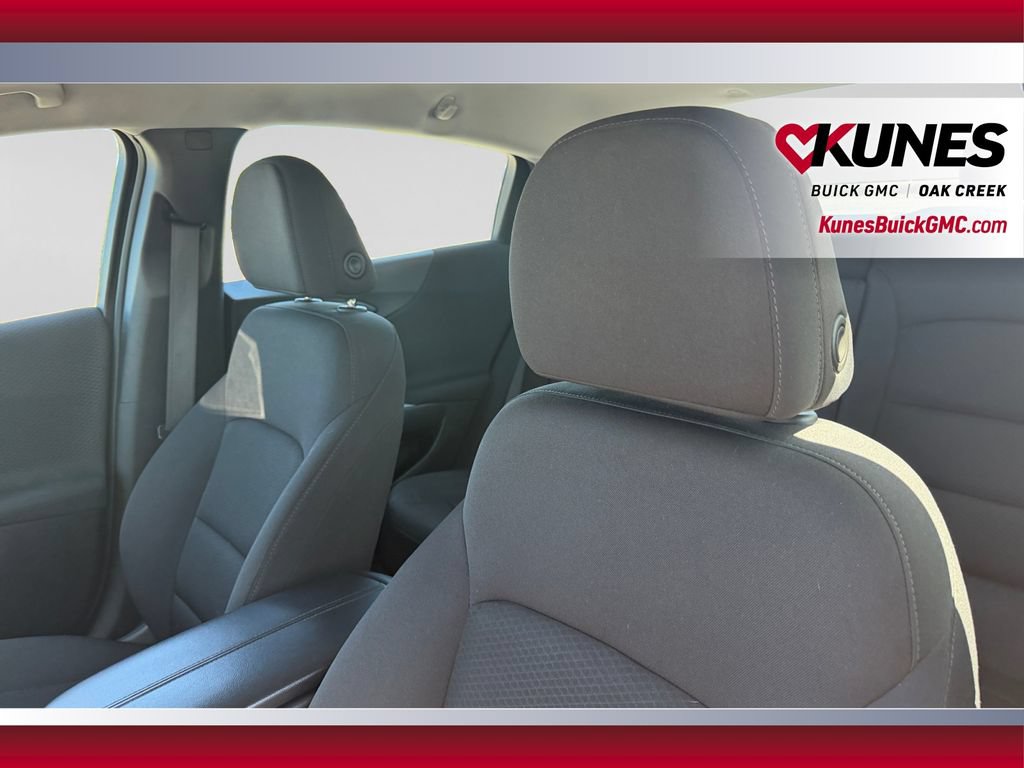Used 2024 Chevrolet Malibu LT FWD image 23