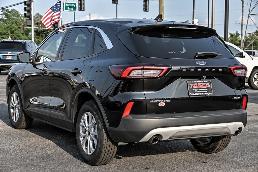 Used 2023 Ford Escape Active AWD/4WD image 8