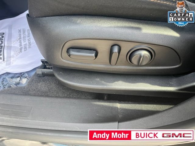 Used 2019 GMC Terrain SLE w/ Driver Convenience Package FWD image 21
