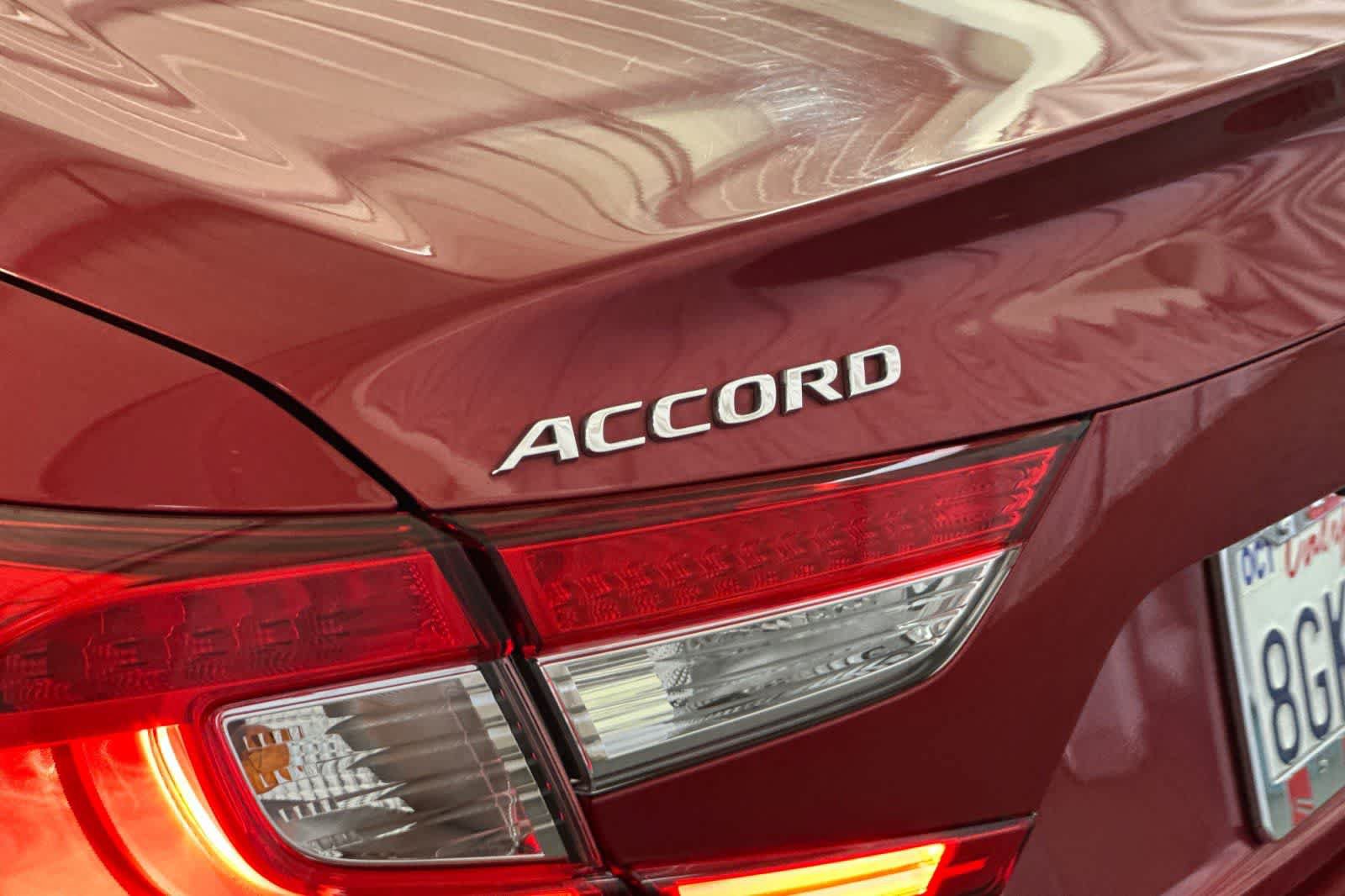Used 2018 Honda Accord EX-L image 17