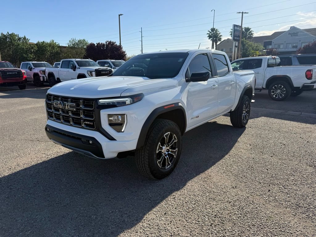 Used 2025 GMC Canyon AT4 w/ Technology Plus Package AWD/4WD image 1