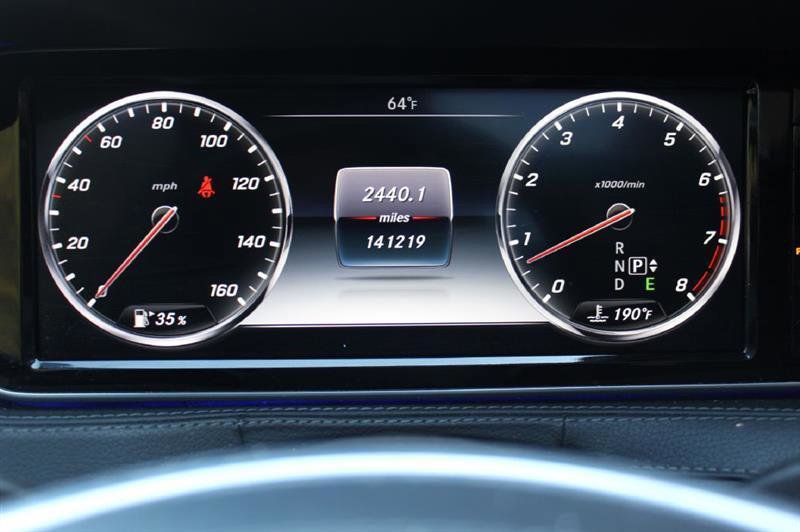 Used 2015 Mercedes-Benz S 550 4MATIC Sedan image 32