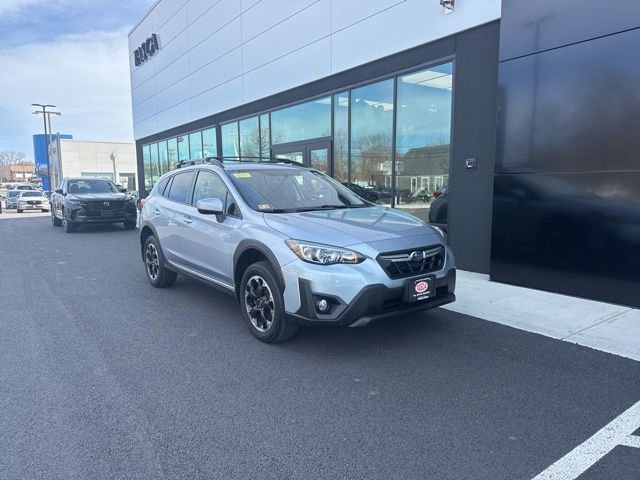 Used 2022 Subaru Crosstrek 2.0i Premium image 1