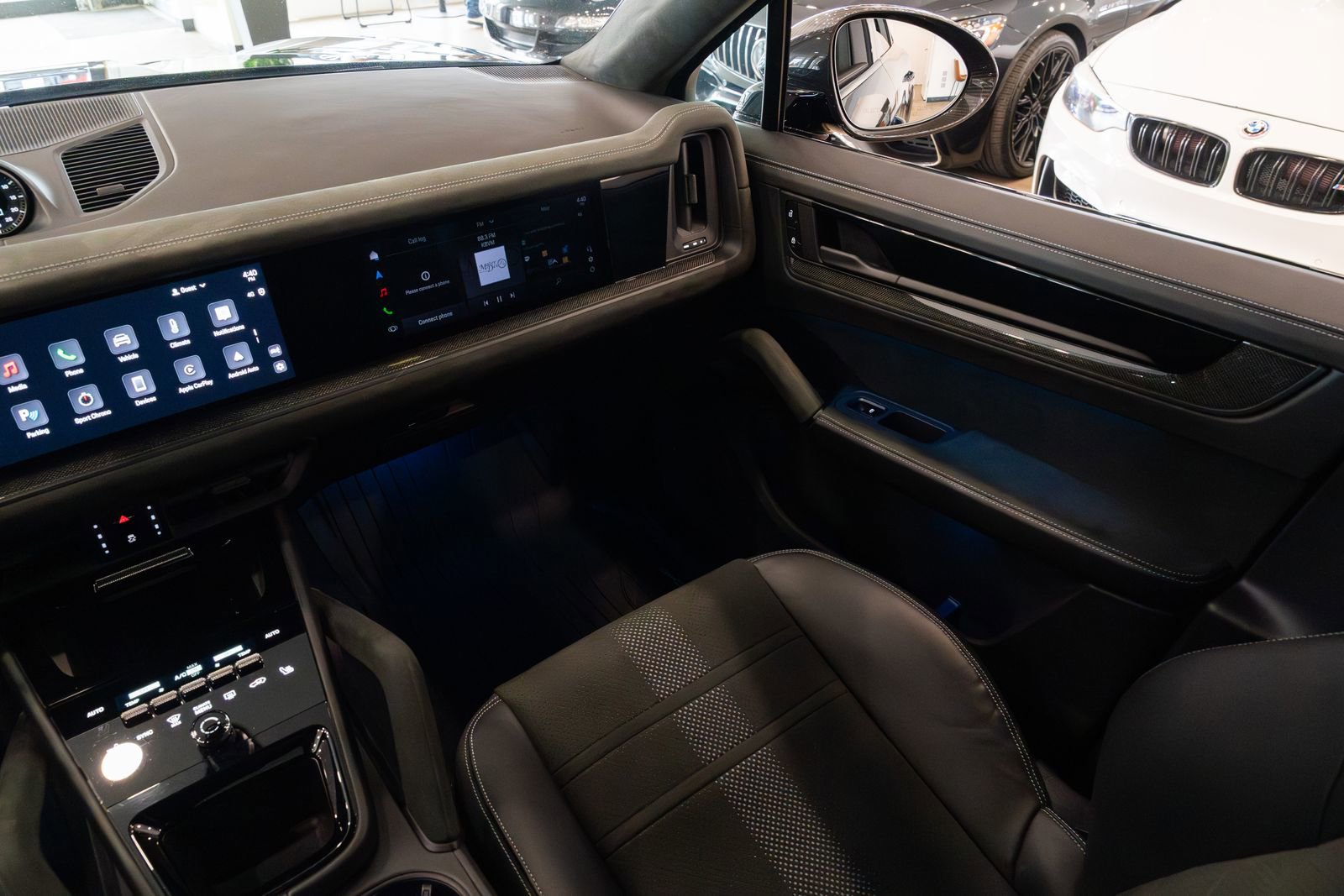 Used 2024 Porsche Cayenne Turbo GT image 12