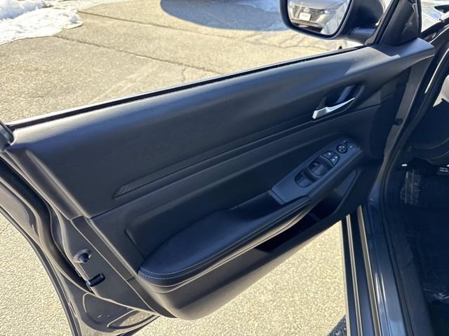Used 2024 Nissan Altima 2.5 SV image 20