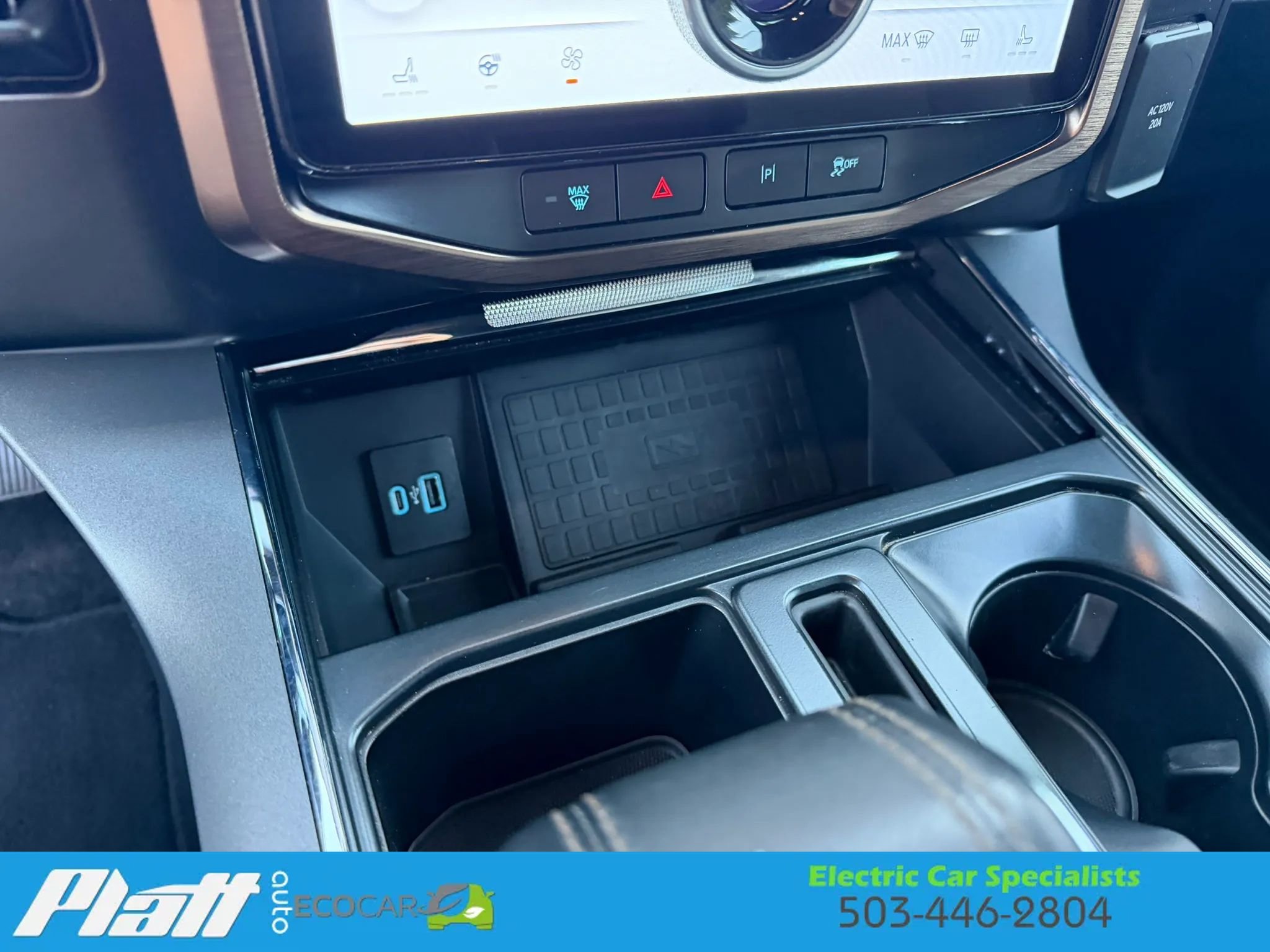 Used 2022 Ford F150 Lightning Lariat AWD/4WD image 25