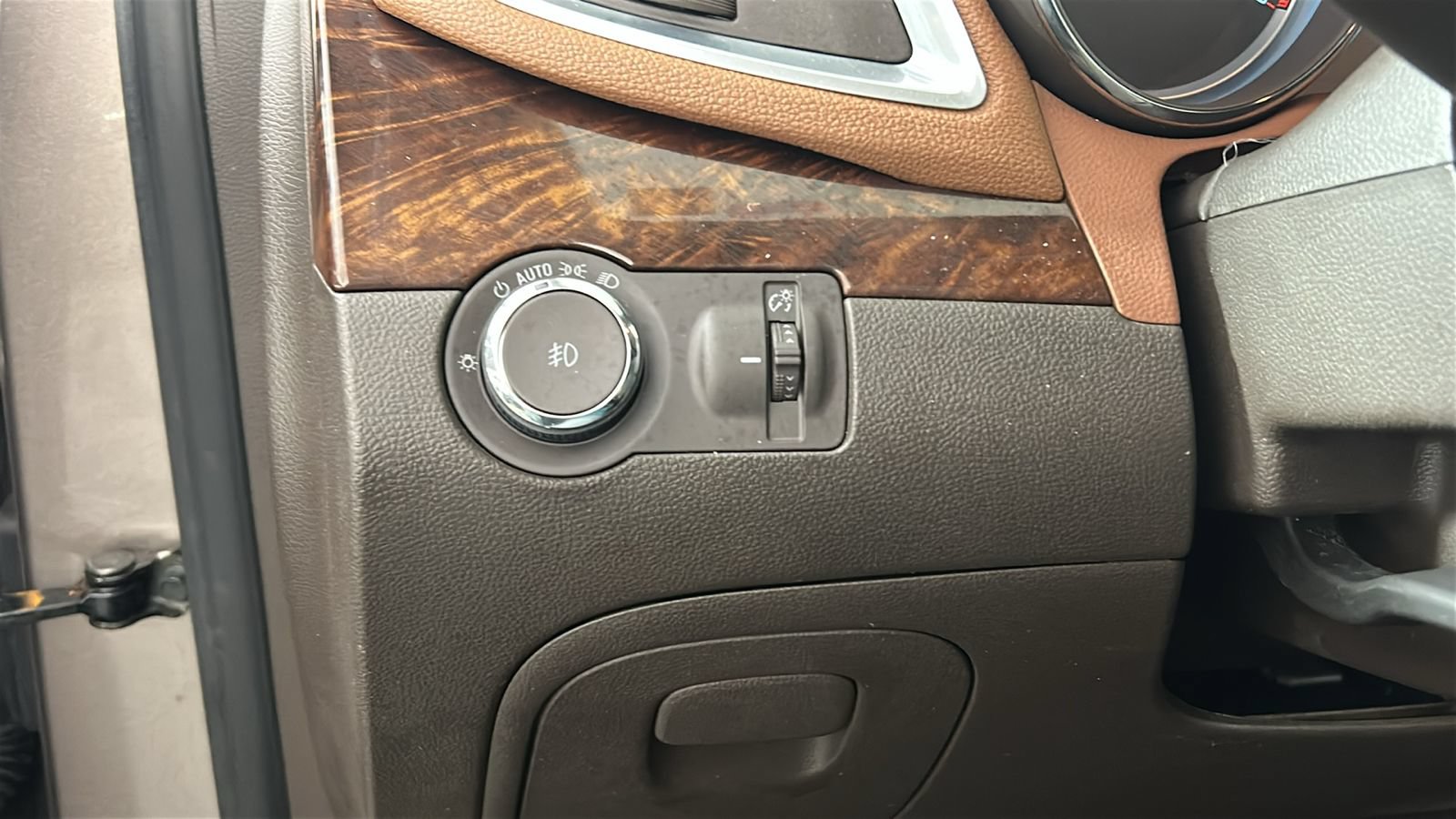 Used 2014 Buick Encore Premium FWD image 21