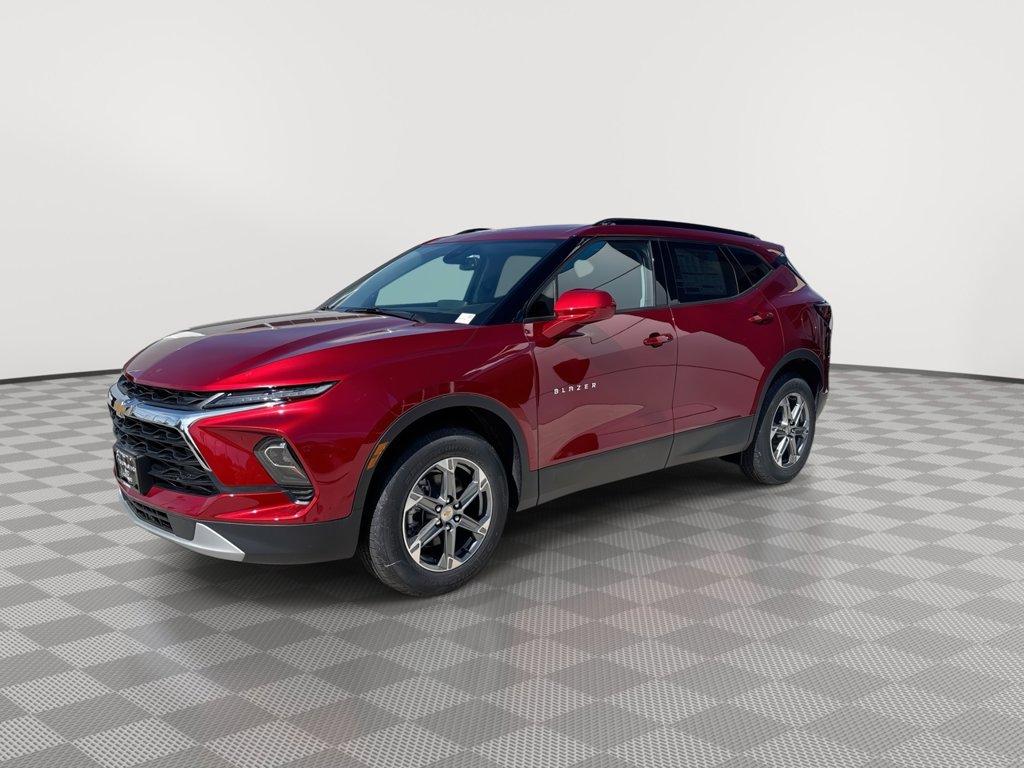 New 2026 Chevrolet Blazer LT w/ Convenience Package AWD/4WD image 4