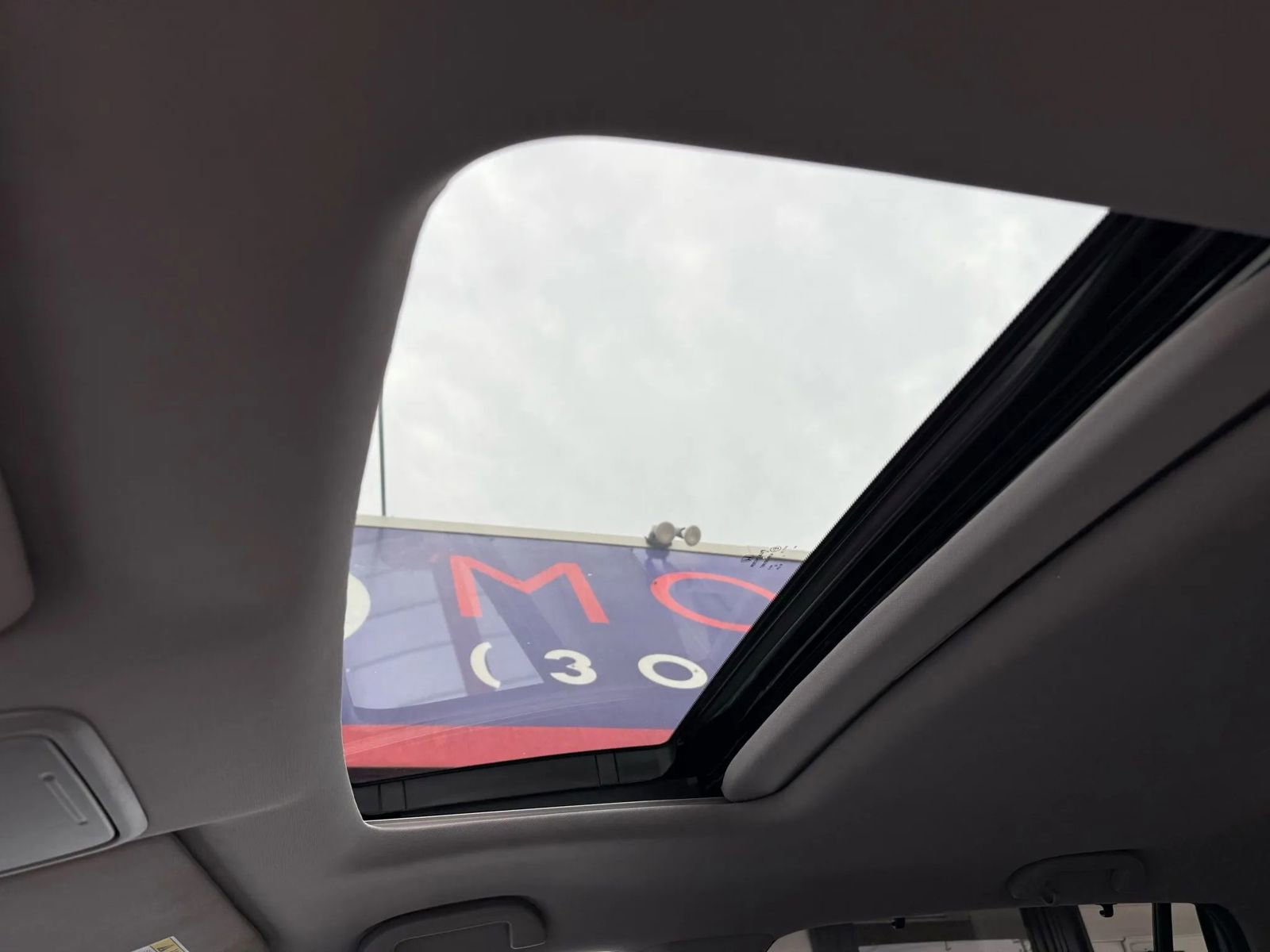 Used 2021 Honda Pilot Special Edition image 30