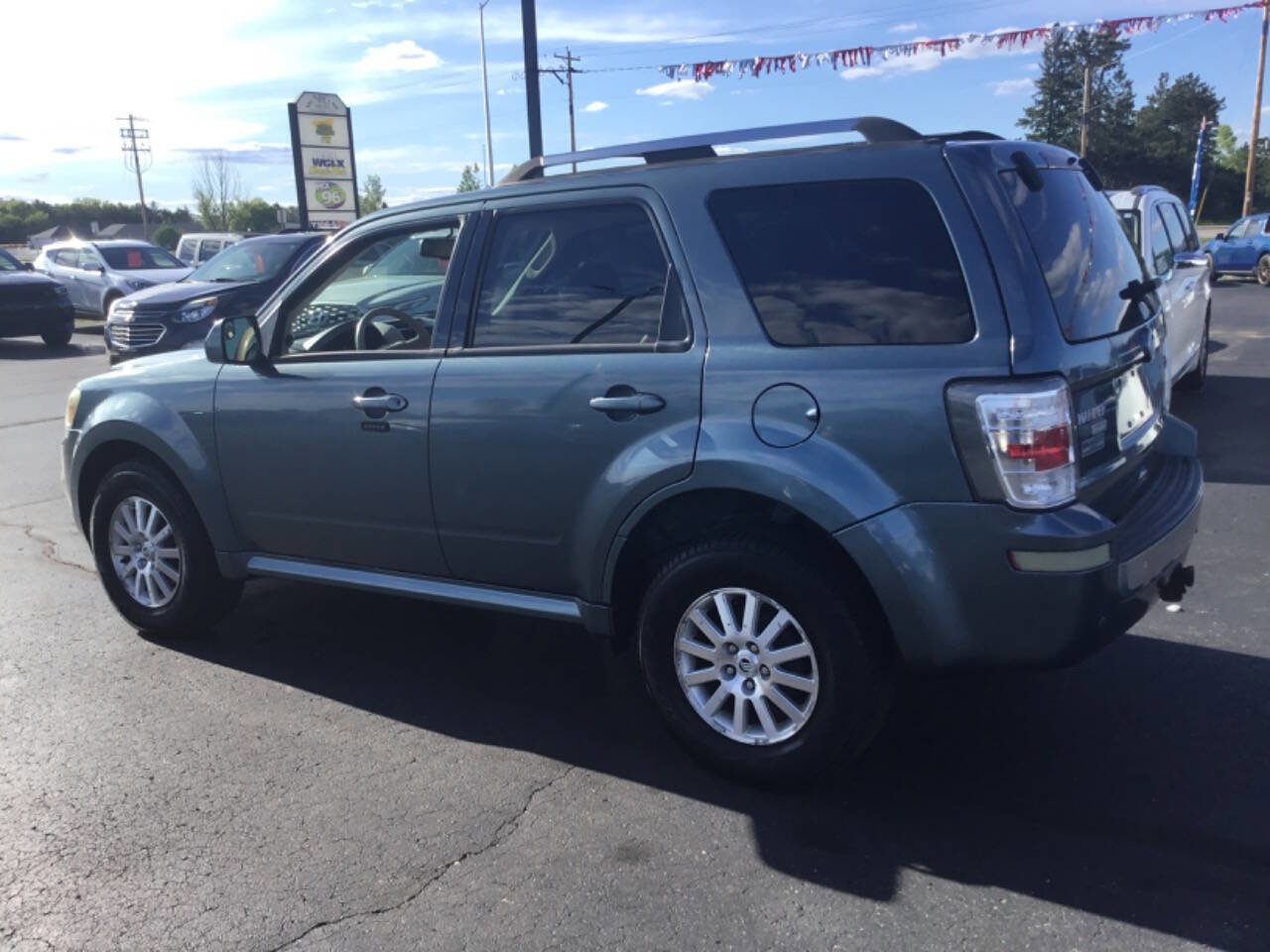 Used 2010 Mercury Mariner Premier AWD/4WD image 3