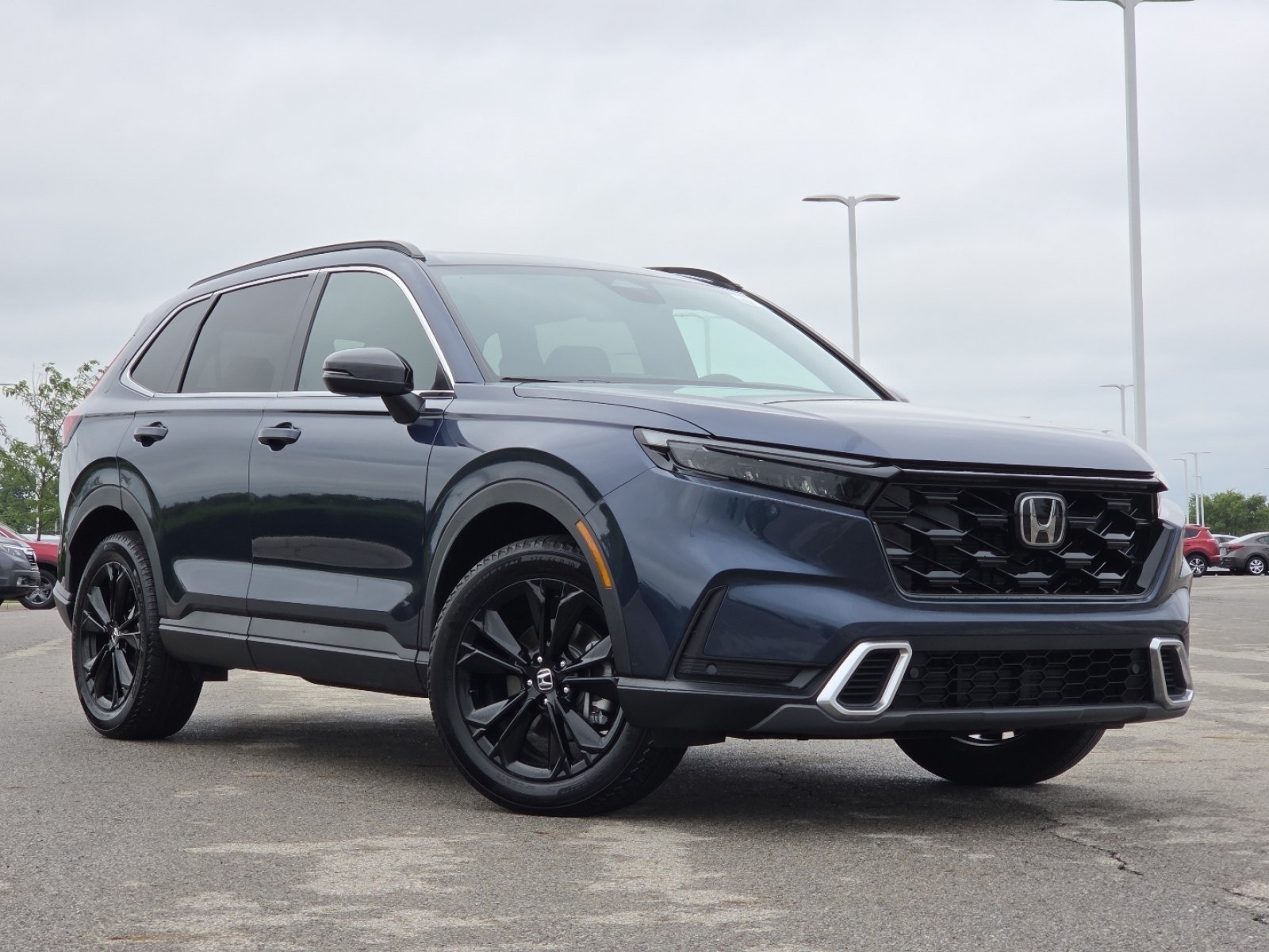 Used 2024 Honda CR-V Sport Touring image 2