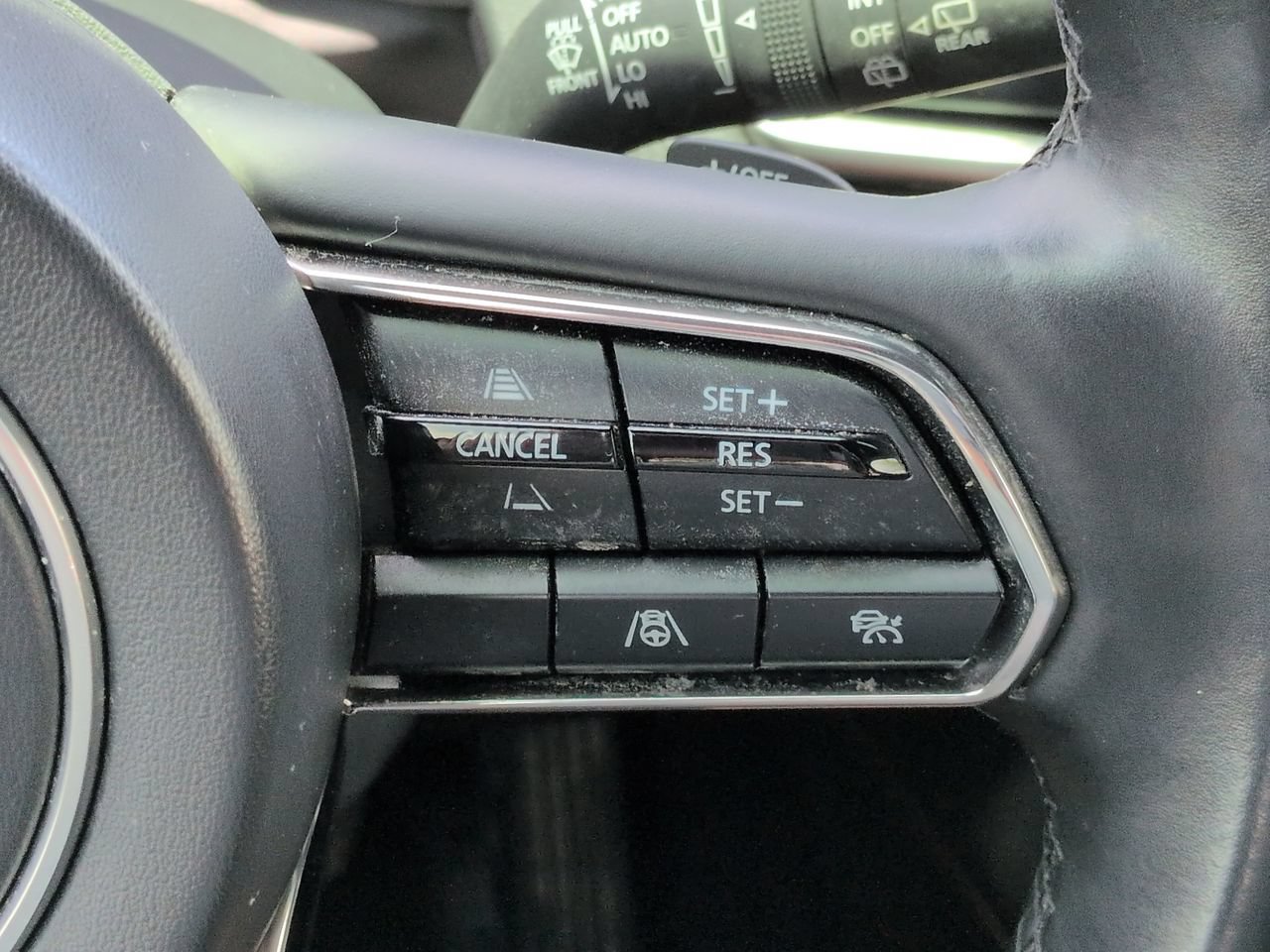 Used 2025 MAZDA CX-70 Plug-In Hybrid w/ Premium Plus AWD/4WD image 27