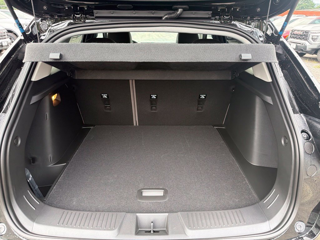 New 2026 Chevrolet Trax ACTIV FWD image 8