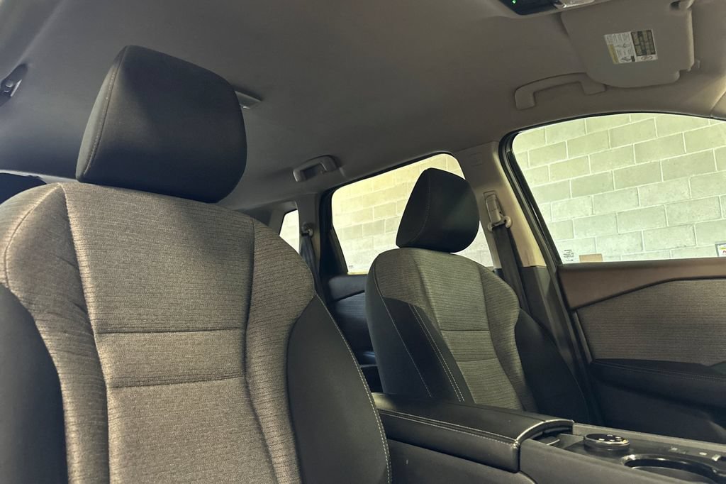 Used 2021 Nissan Rogue SV AWD/4WD image 17