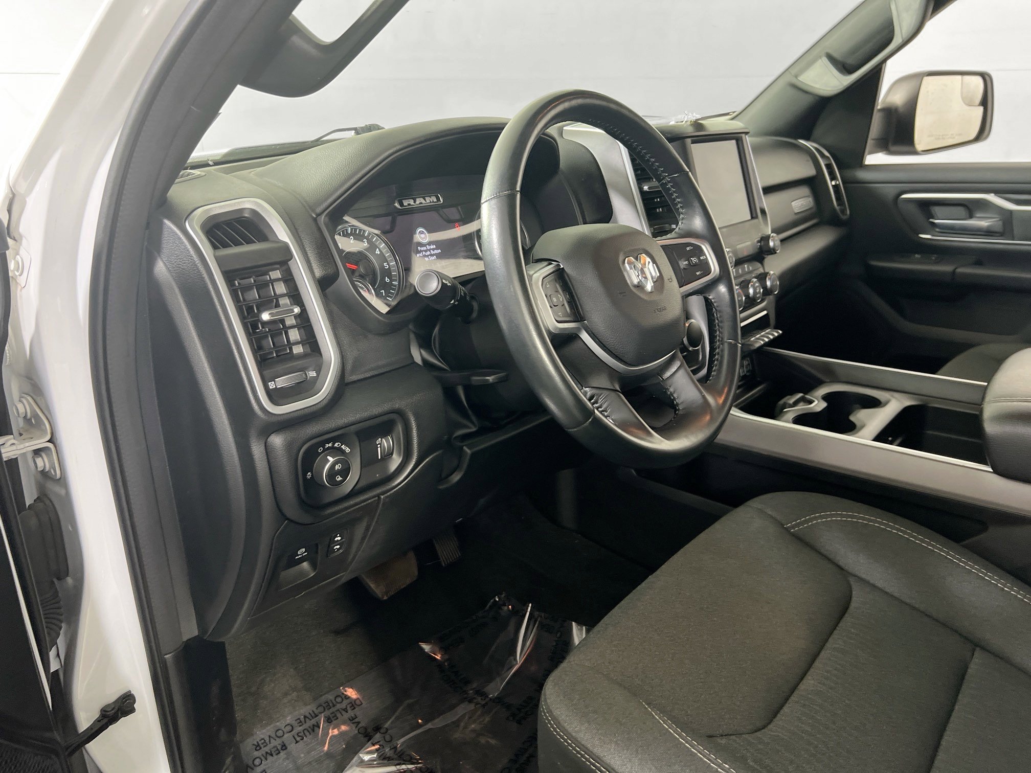 Used 2022 RAM 1500 Big Horn image 9