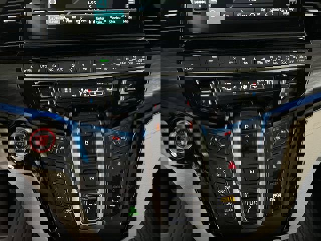 Used 2025 Honda Odyssey Elite image 18