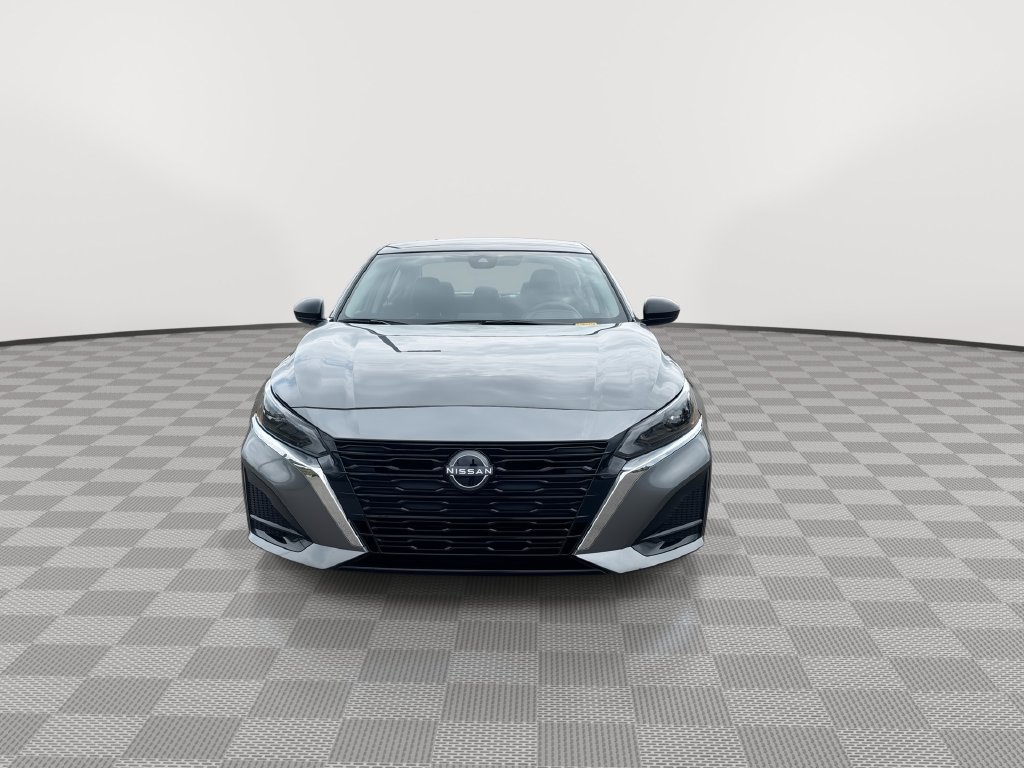 Certified 2025 Nissan Altima 2.5 S FWD image 5