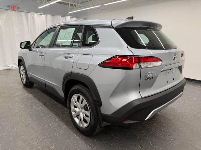 Certified 2023 Toyota Corolla Cross L AWD/4WD image 4