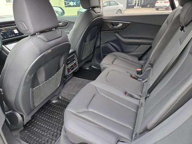 Used 2023 Audi Q8 Prestige AWD/4WD image 37