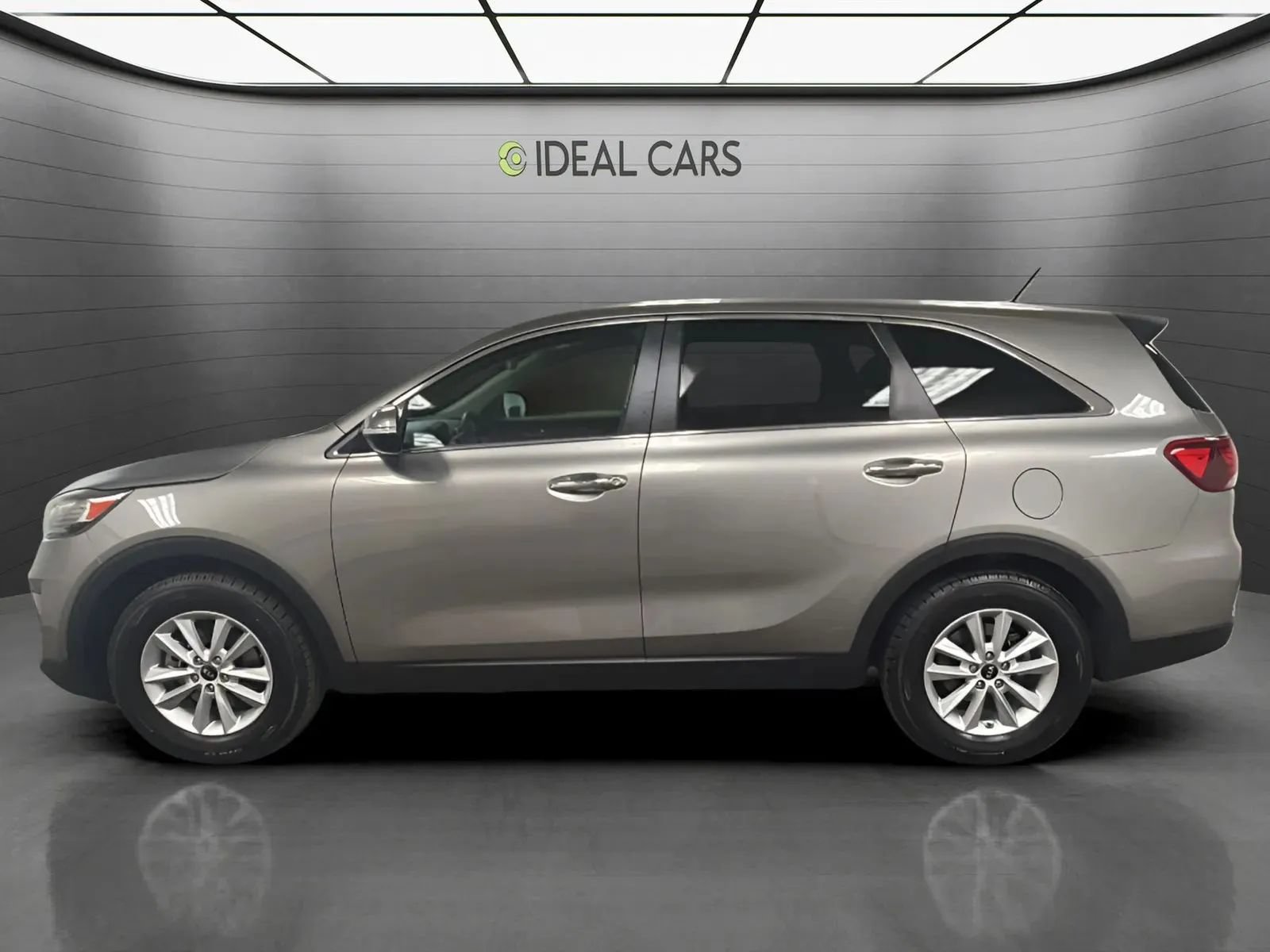 Used 2019 Kia Sorento L FWD image 8