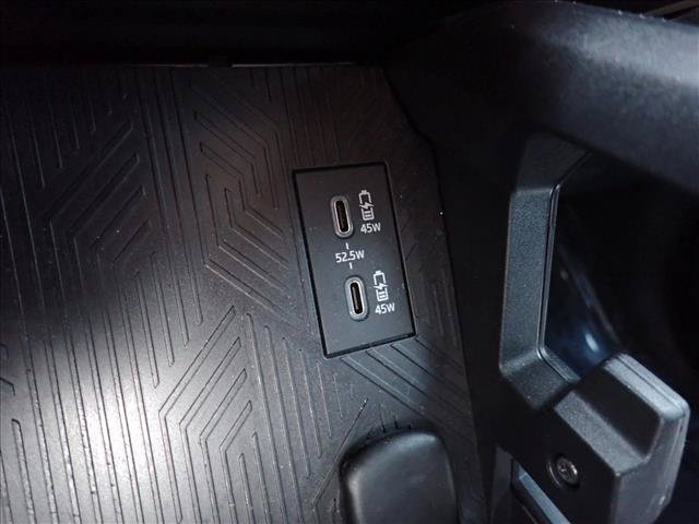 Certified 2024 Toyota Tacoma SR5 AWD/4WD image 18