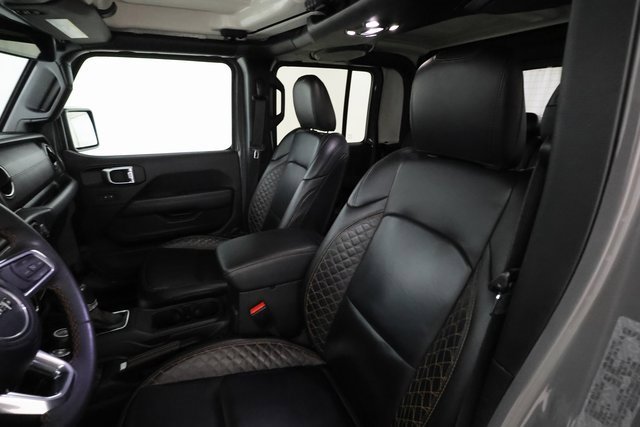 Used 2023 Jeep Gladiator Overland image 11