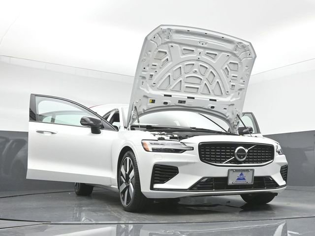 Used 2024 Volvo S60 T8 Ultimate w/ Climate Package image 54