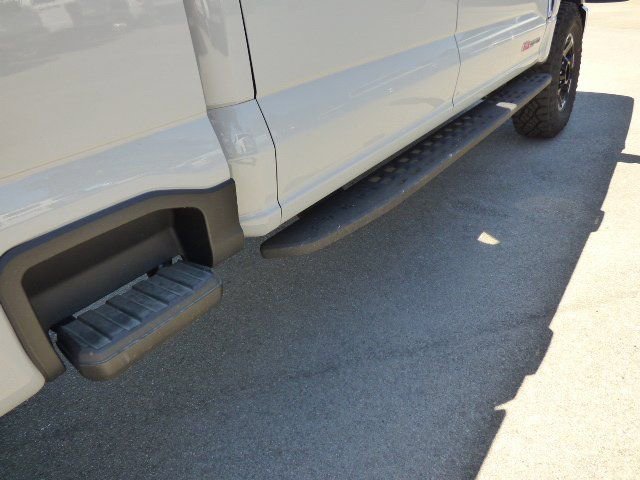 New 2025 Ford F350 Lariat w/ Lariat Ultimate Package image 11