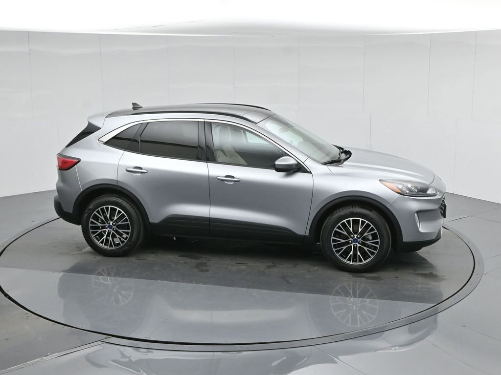 Used 2022 Ford Escape SEL image 57