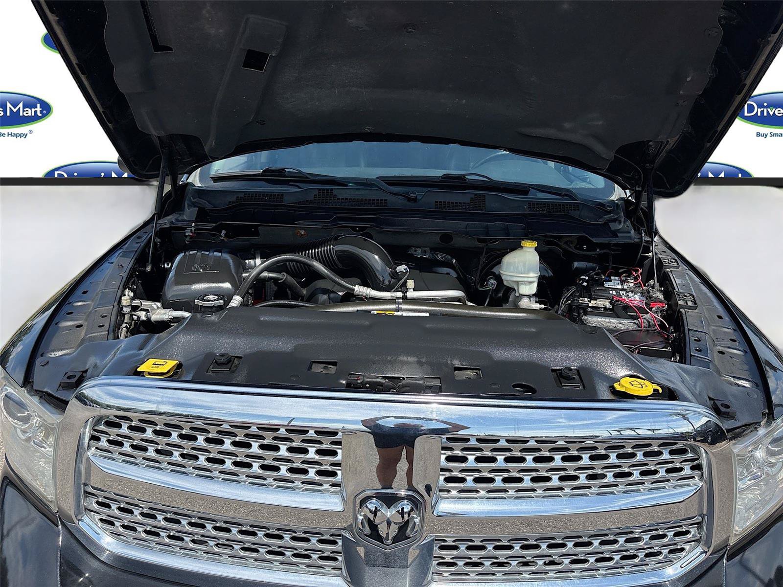 Used 2015 RAM 1500 Laramie w/ Convenience Group AWD/4WD image 30