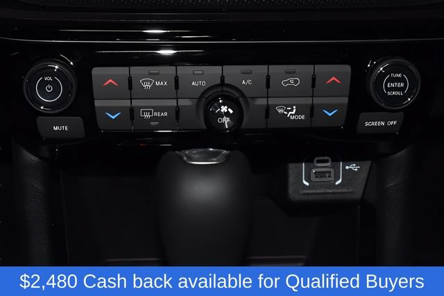 New 2026 Jeep Compass Limited w/ Sun, Sound & Navigation Group AWD/4WD image 19